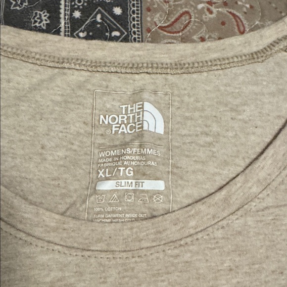The North Face Women's Tan Roaming Tee - XL -Slim fit - Picture 2 of 3
